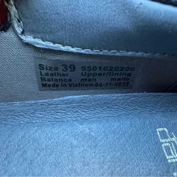 Dansko | ‘Fawna’ Black Milled Nappa Mary Janes - Picture 12 of 12